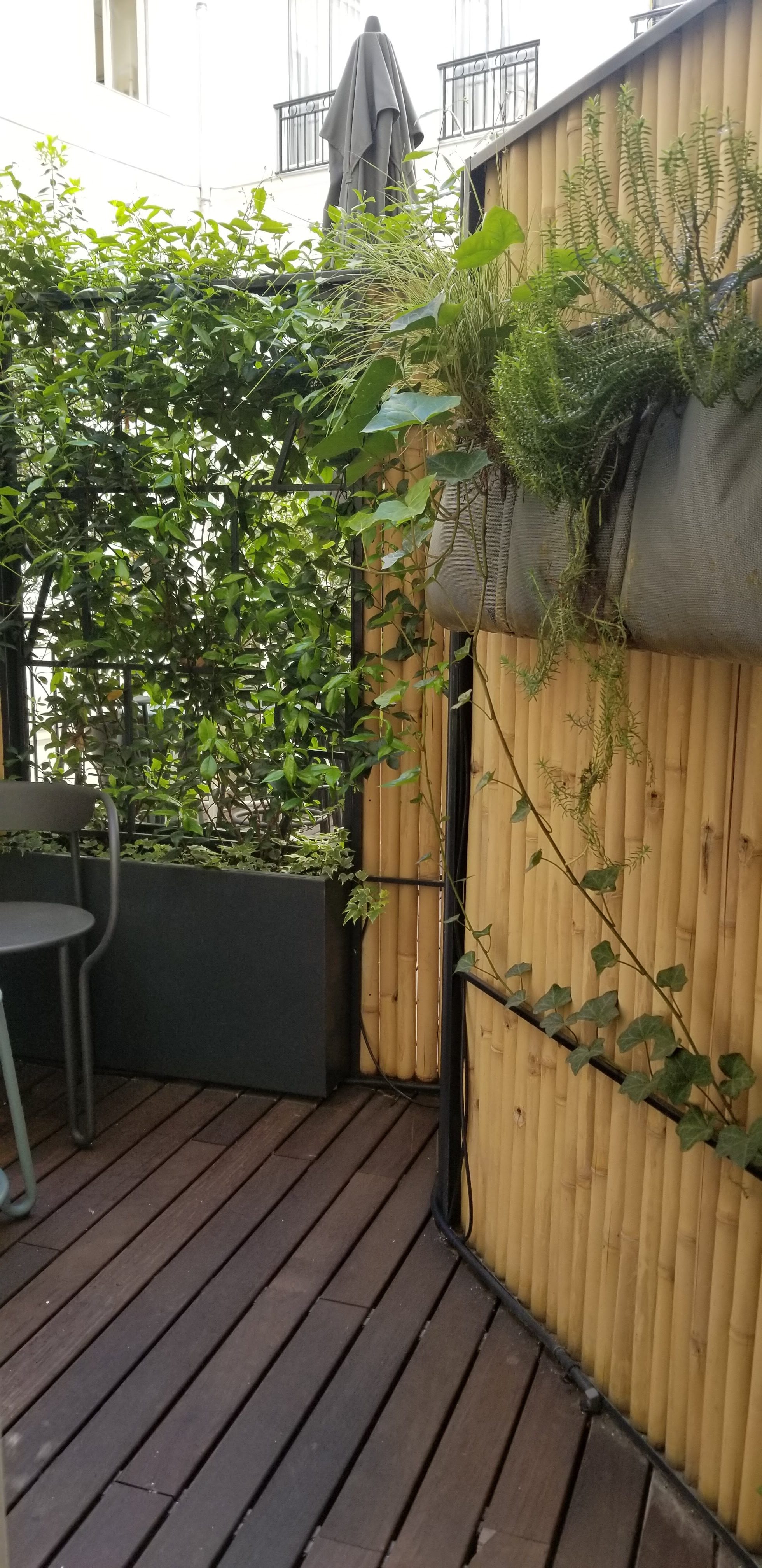 Patio-at-at-Hotel-R-de-Paris-1