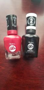 Sally-Hansen-Miracle-Gel-Polish-1