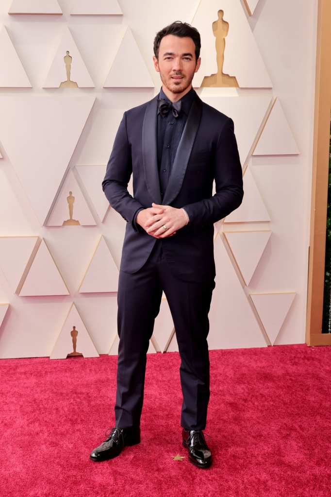 Kevin Jonas on the Oscars' Red Carpet 2022