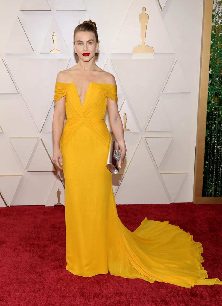 Julianne Hough on the Oscars' Red Carpet 2022