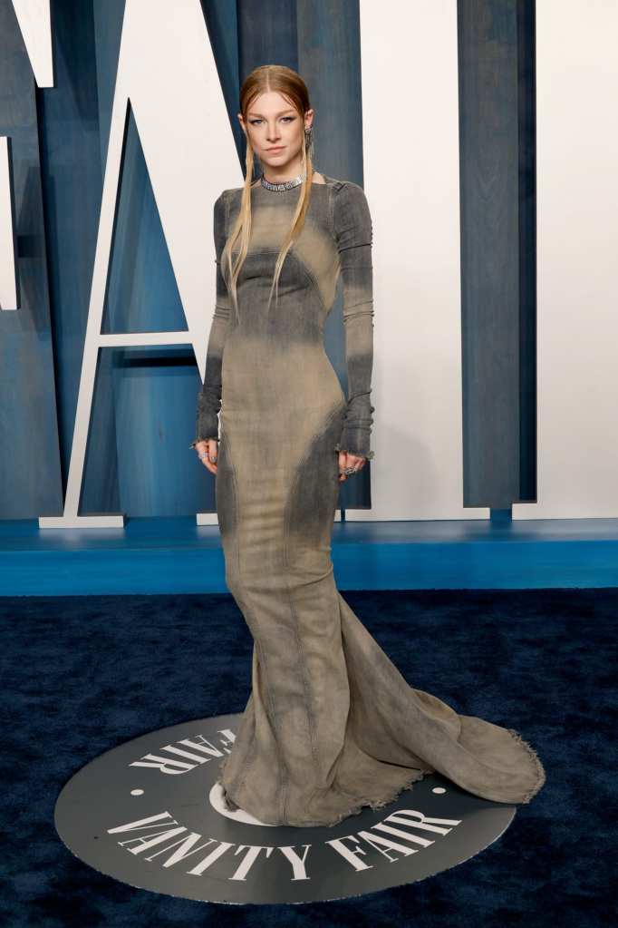 Hunter Schafer Vanity Fair Oscars After Party